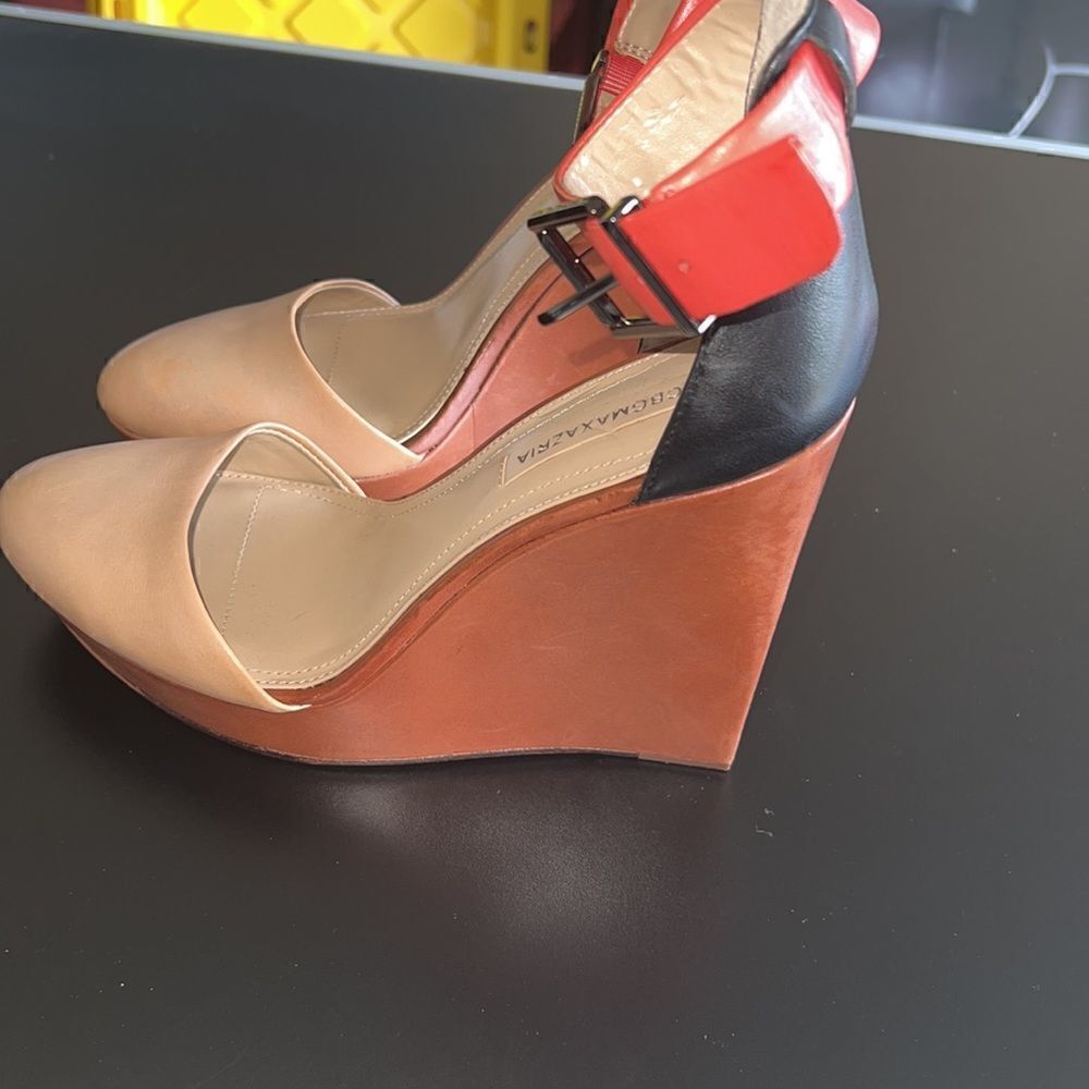 Multicolored wedges - Picture 3 of 5